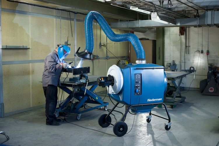 Nederman Filterbox 10M in the work environment